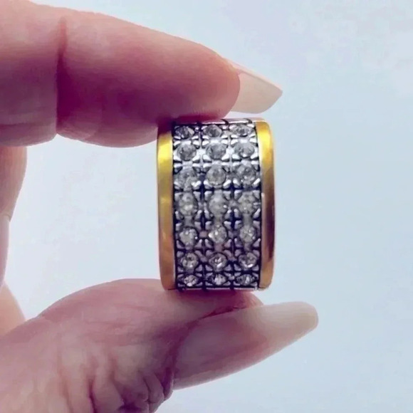 Men’s Iced Out Diamond Gold Silver Ring NWT - Picture 1 of 4